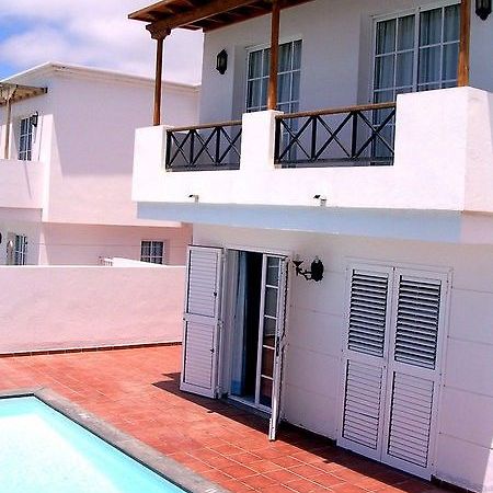 Villa Tamarindo Puerto del Carmen  Exterior photo